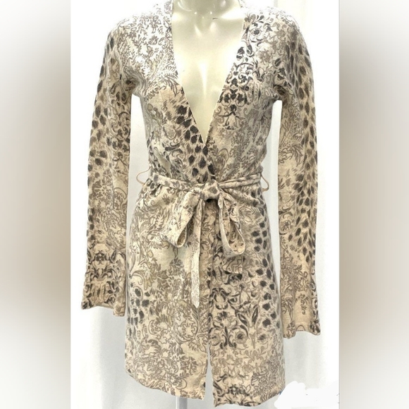 Vertigo Paris Jackets & Blazers - Vertigo Paris Lambswool/Angora Animal Print Long Sweater with Belt